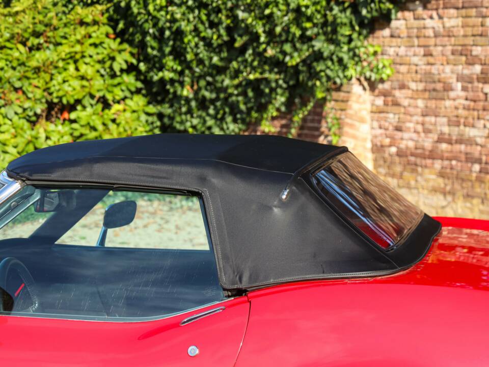 Image 13/50 of Chevrolet Corvette Stingray (1969)