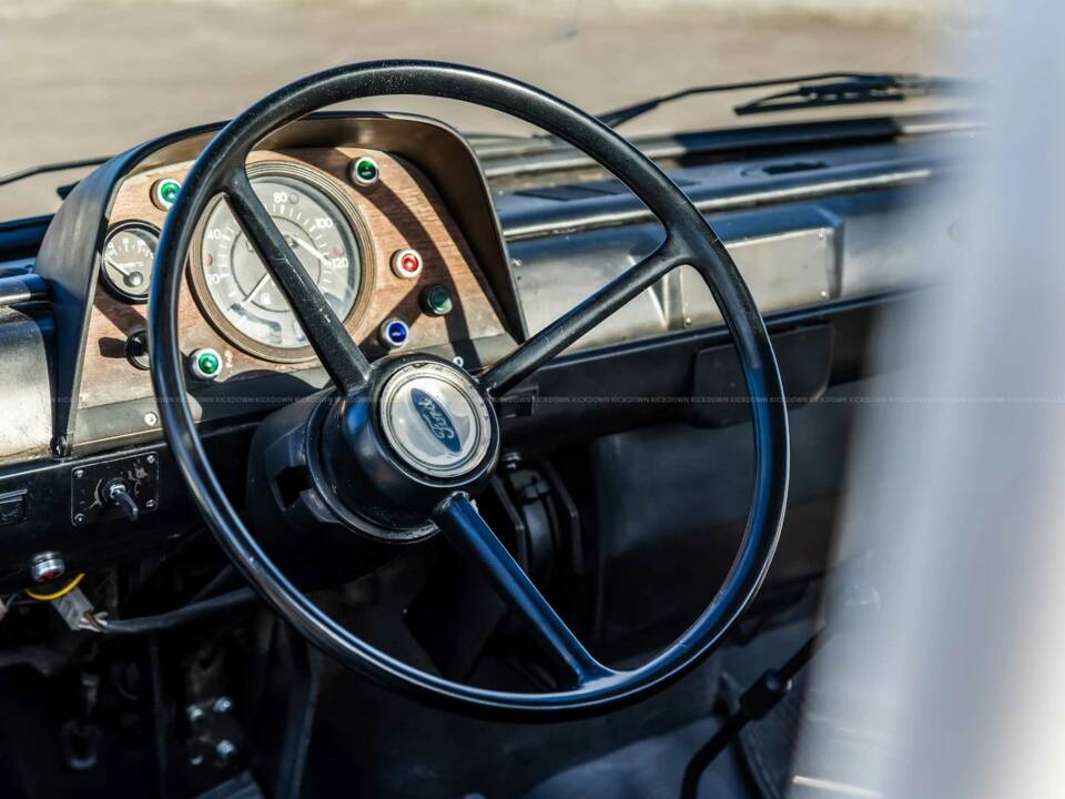 Bild 11/58 von Ford Transit (1975)