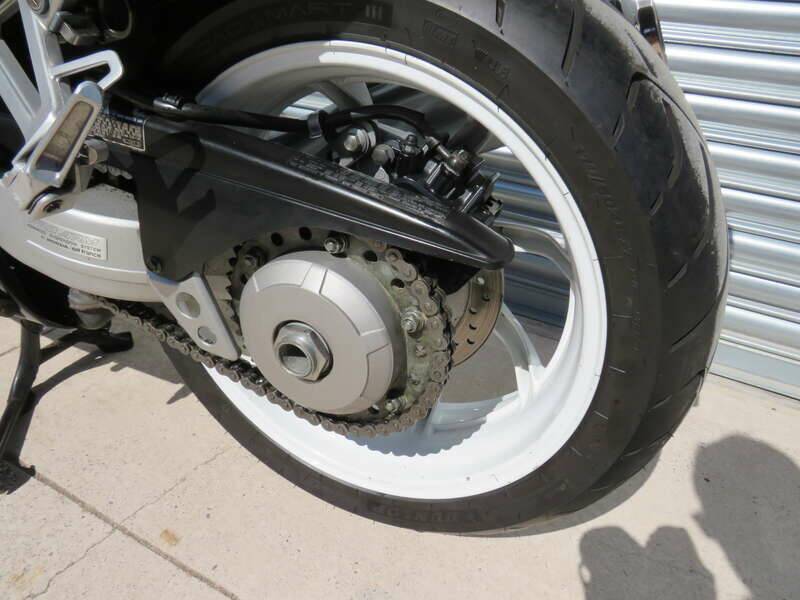 Image 36/44 de Honda VFR 750F (1991)