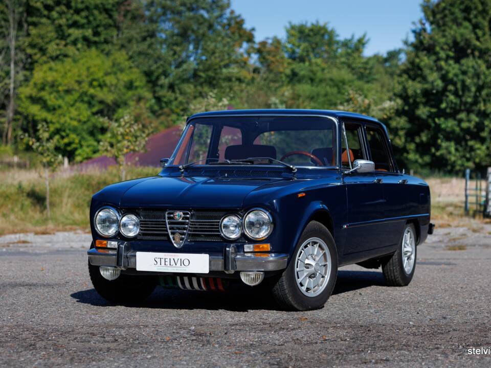 Bild 2/43 von Alfa Romeo Giulia Super 1.6 (1973)