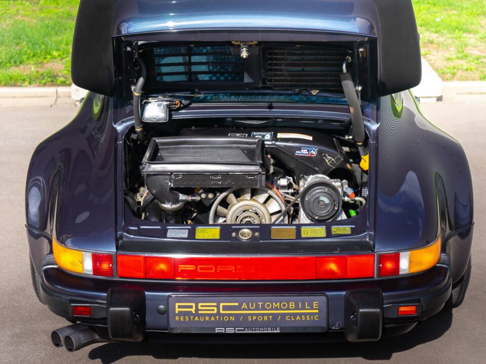 Imagen 21/33 de Porsche 911 Turbo 3.3 (1988)