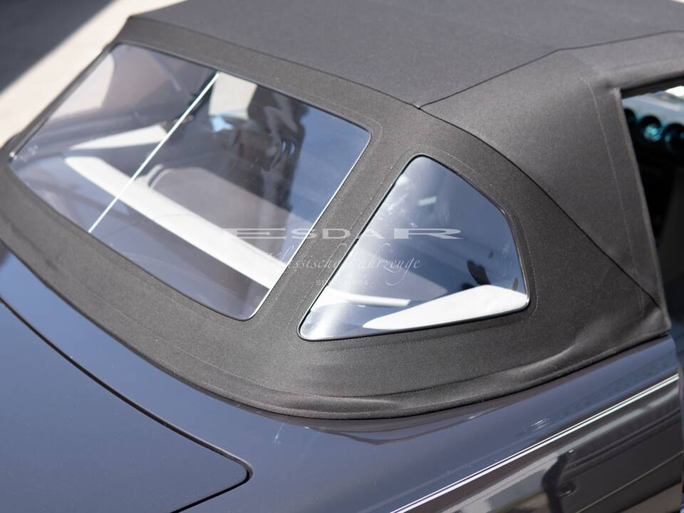 Image 9/29 of Mercedes-Benz 560 SL (1987)