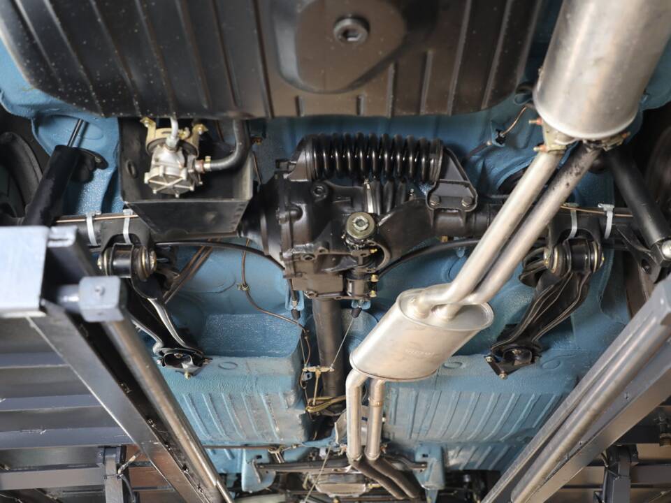 Bild 32/35 von Mercedes-Benz 230 S Universal (1968)