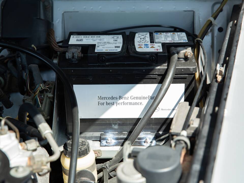 Image 43/45 of Mercedes-Benz 280 GE (LWB) (1989)