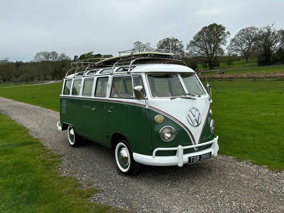 Image 2/60 of Volkswagen T2c Combi (1969)