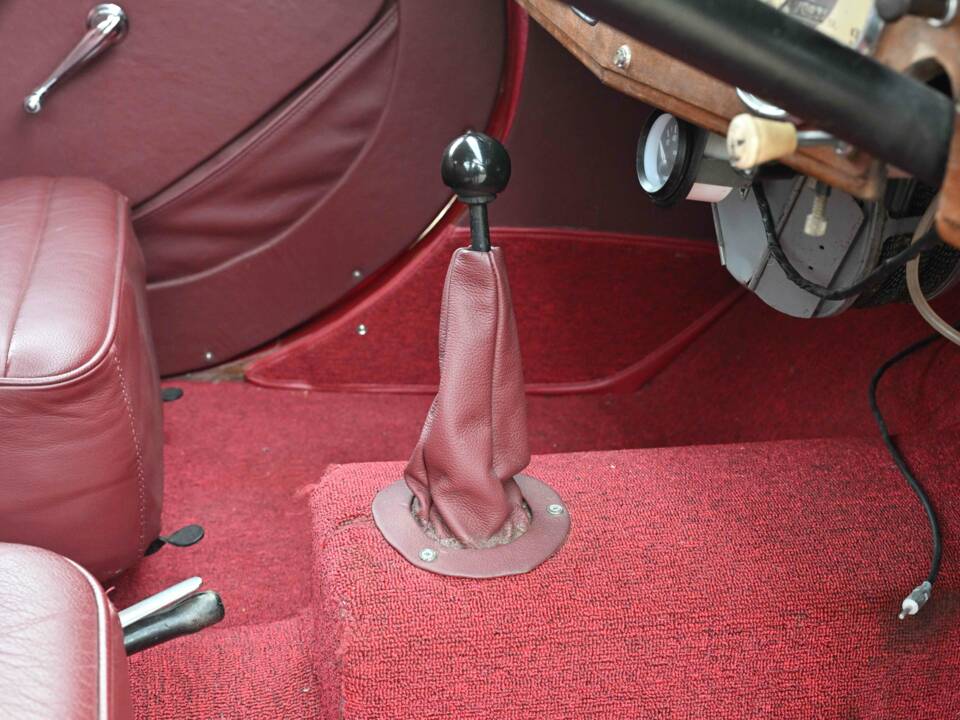 Immagine 49/50 di Alvis TA 14 Duncan Sports (1948)