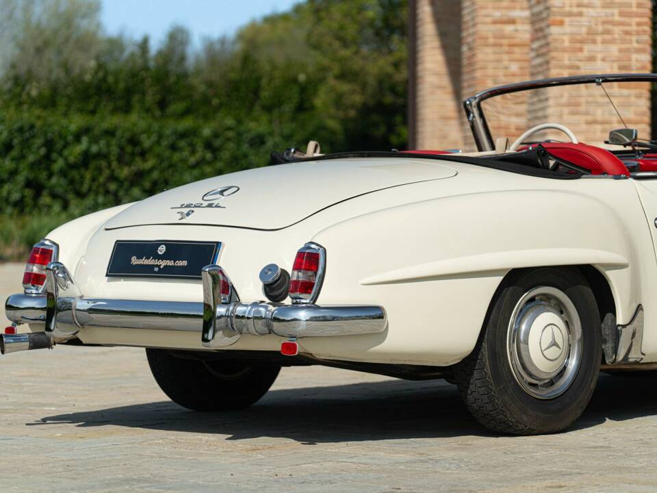Afbeelding 19/50 van Mercedes-Benz 190 SL (1959)