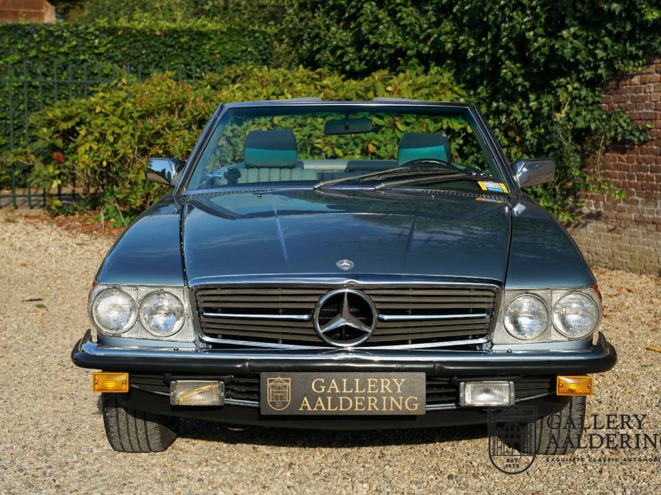 Image 41/50 of Mercedes-Benz 280 SL (1985)