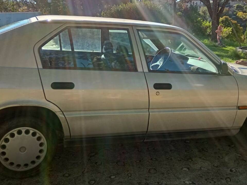 Image 7/12 of Alfa Romeo 33 - 1.3 (1990)