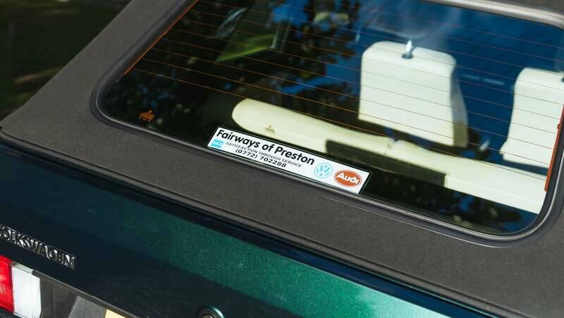 Image 28/50 of Volkswagen Golf Mk I GTI 1.8 (1991)