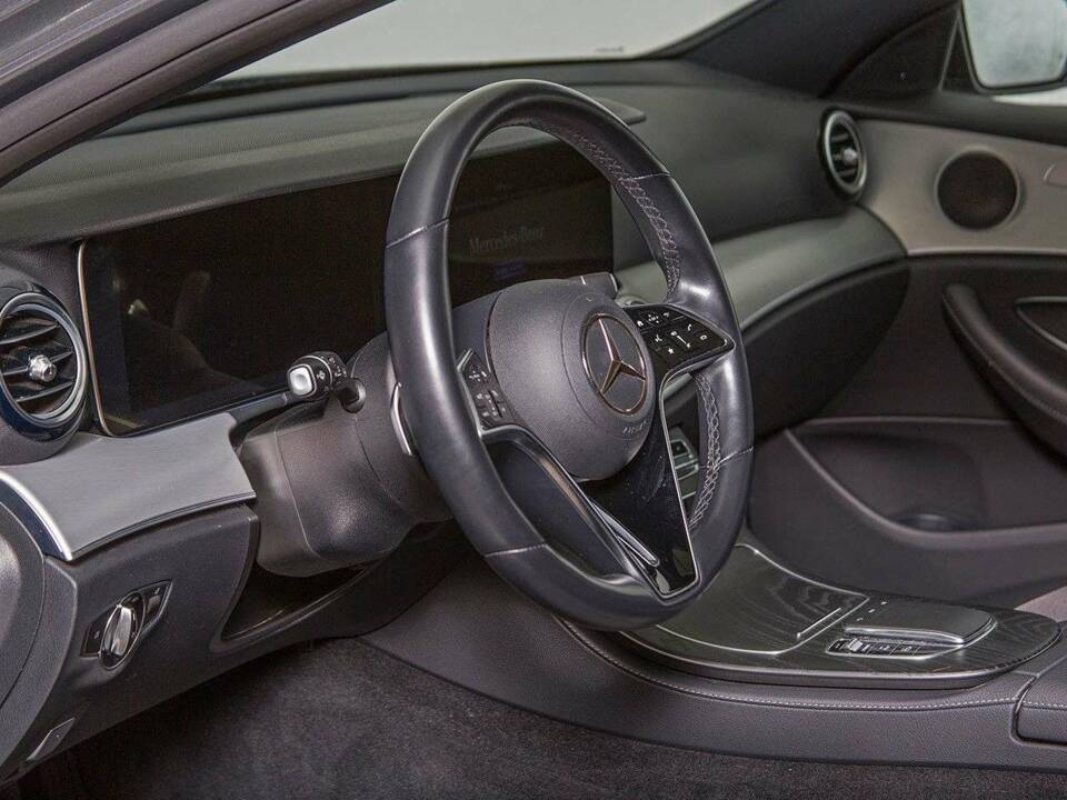 Image 17/20 of Mercedes-Benz E 300 de T (2020)