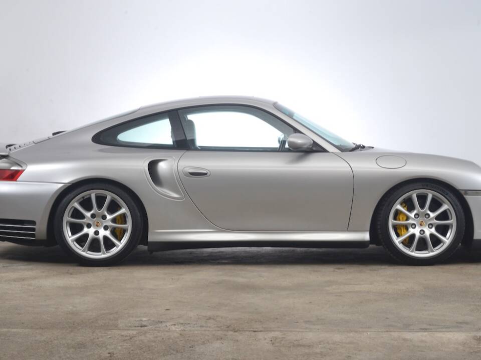 Image 3/20 of Porsche 911 Turbo S (2004)