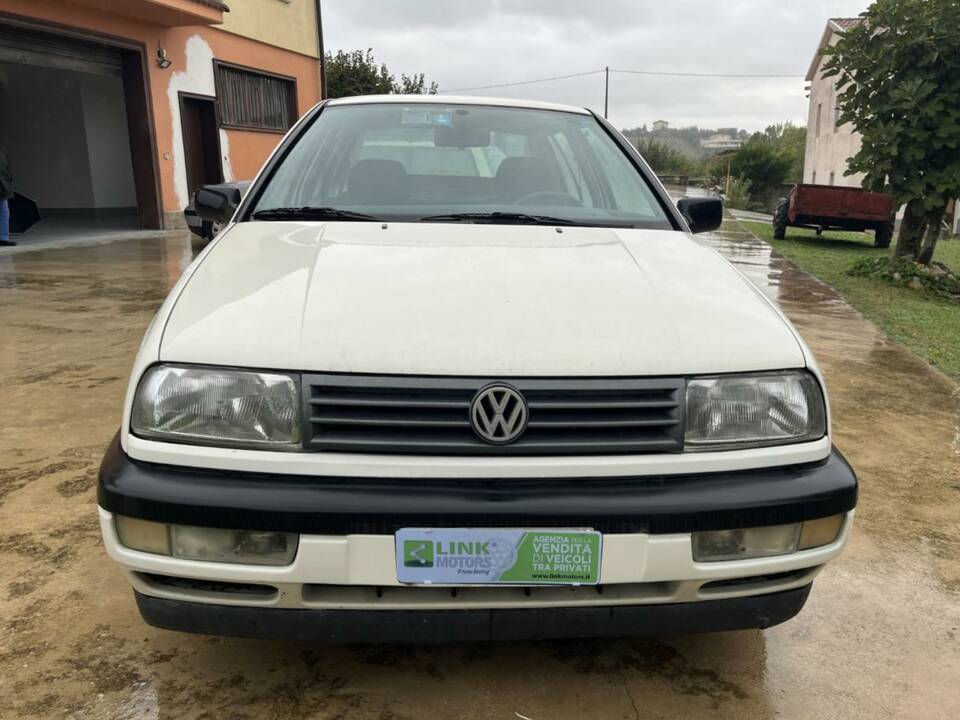 Image 17/22 of Volkswagen Jetta III 1,8 (1993)