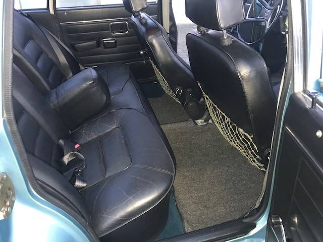 Image 20/91 of Volvo P 144 GL (1972)