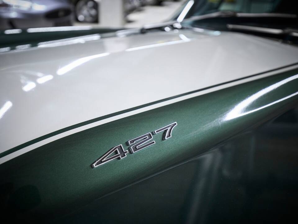 Image 21/78 of Chevrolet Corvette Stingray 427 (1967)