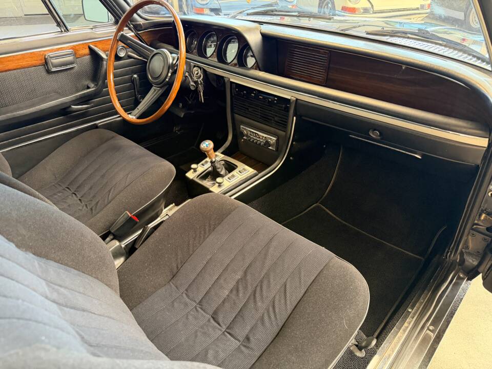 Bild 61/69 von BMW 3,0 CSi (1975)