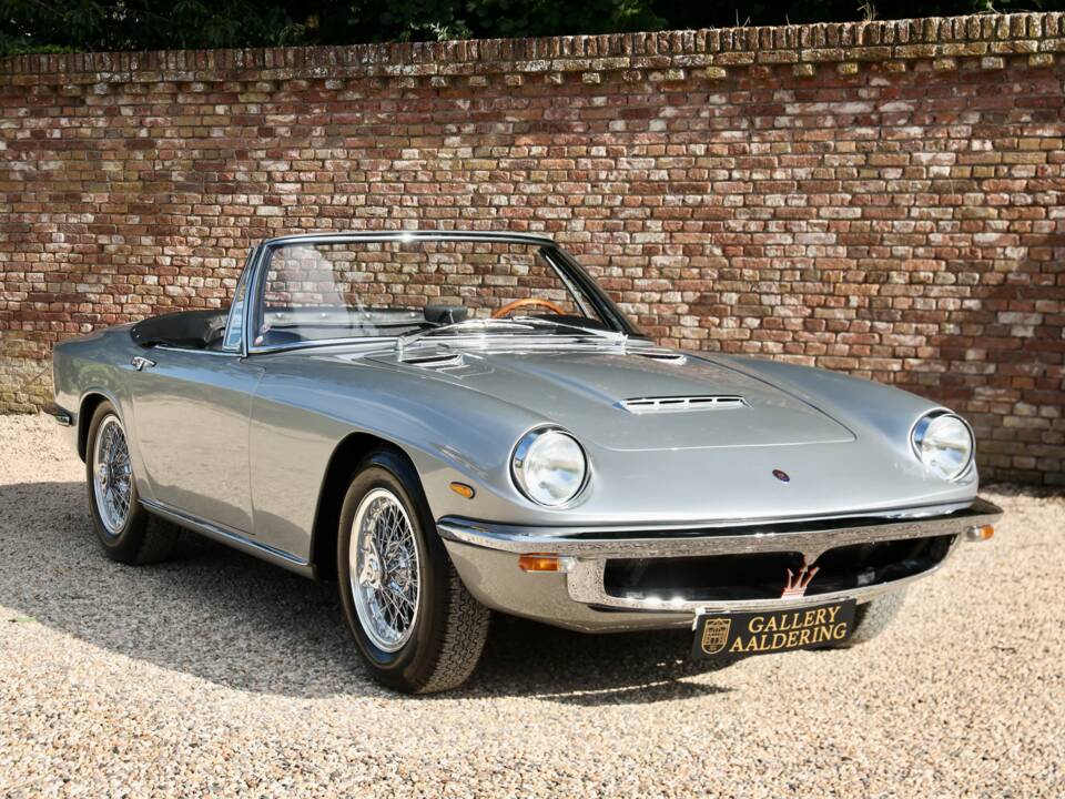 Bild 43/50 von Maserati Mistral 3700 Spyder (1965)