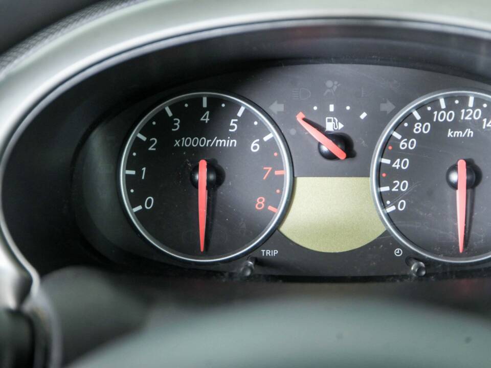 Image 20/35 of Nissan Micra C+C 1.6 (2005)