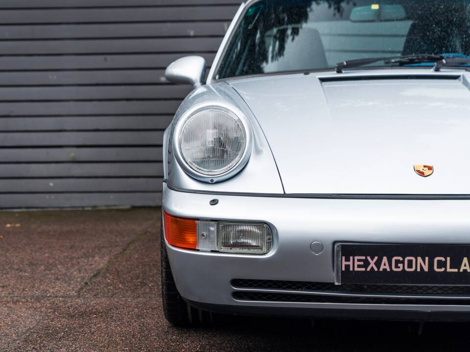 Afbeelding 15/61 van Porsche 911 Carrera 4 (1990)