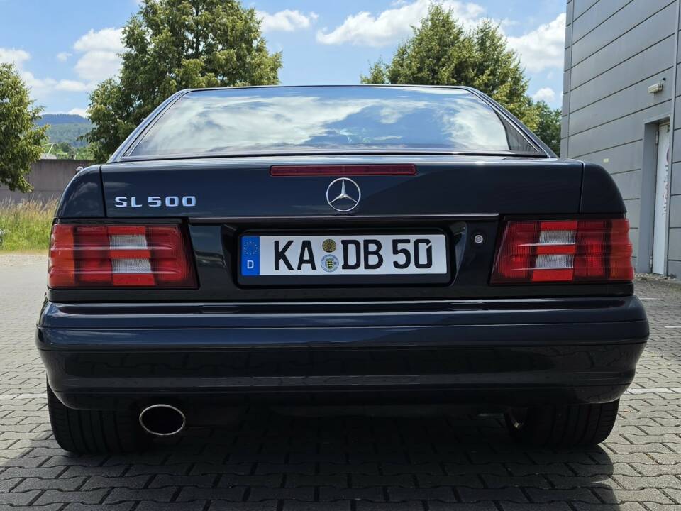 Image 3/100 of Mercedes-Benz SL 500 (1999)
