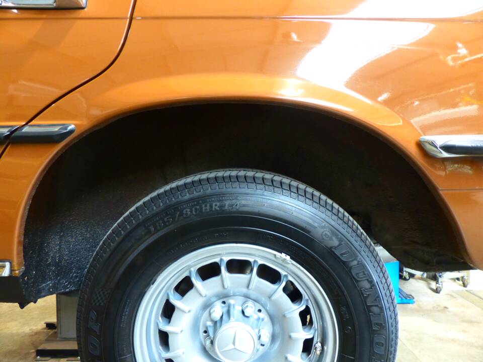 Image 71/81 of Mercedes-Benz 280 SE (1979)