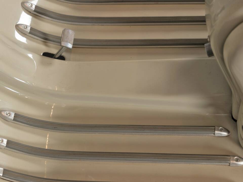 Image 10/17 of Innocenti DUMMY (1954)