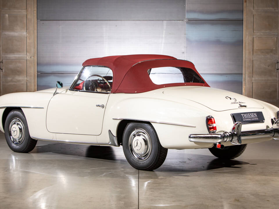 Image 8/28 de Mercedes-Benz 190 SL (1961)