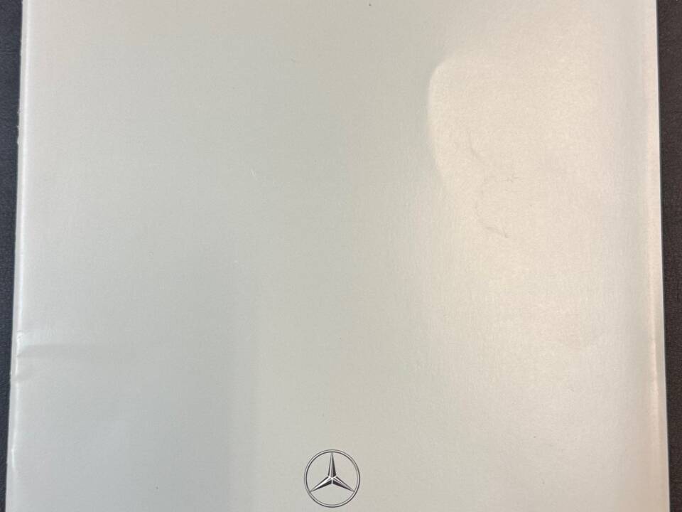 Imagen 30/41 de Mercedes-Benz SL 500 (1997)