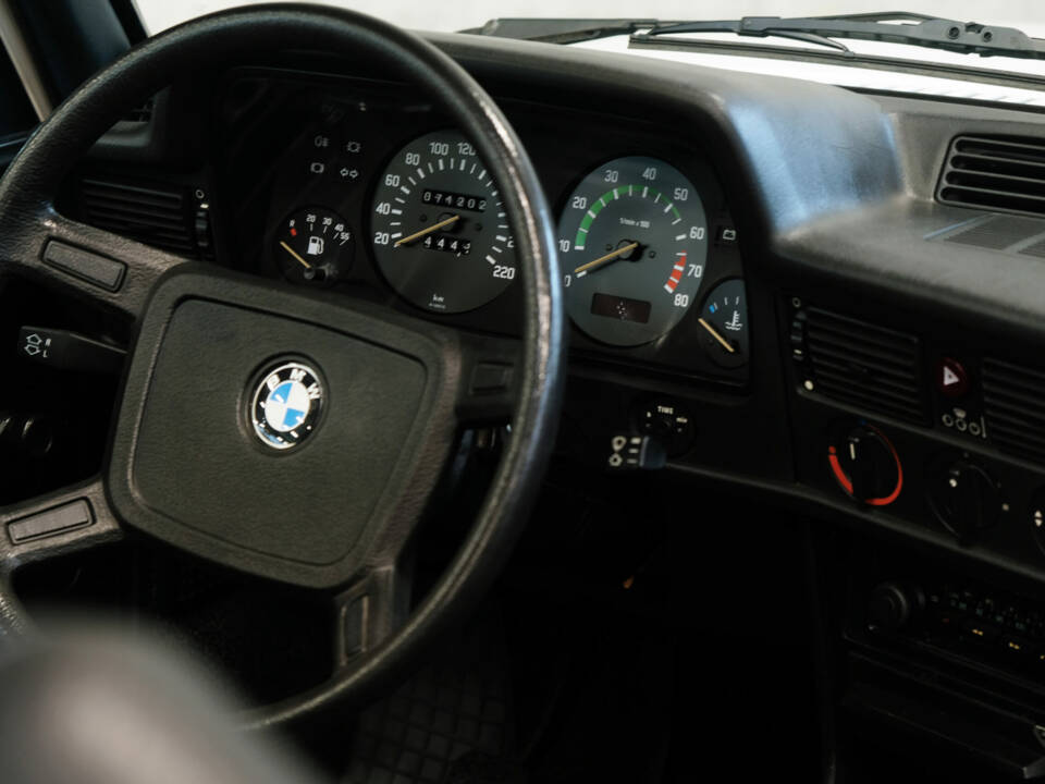 Imagen 16/23 de BMW 320 Baur TC (1980)