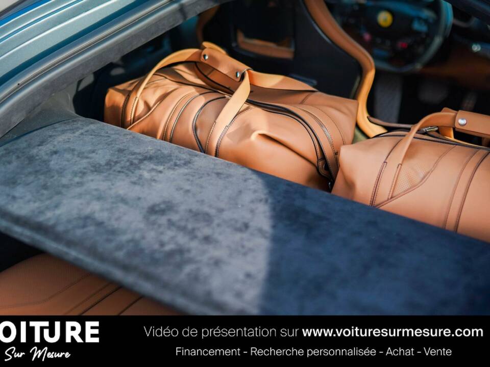 Image 16/16 of Ferrari 812 Superfast (2017)