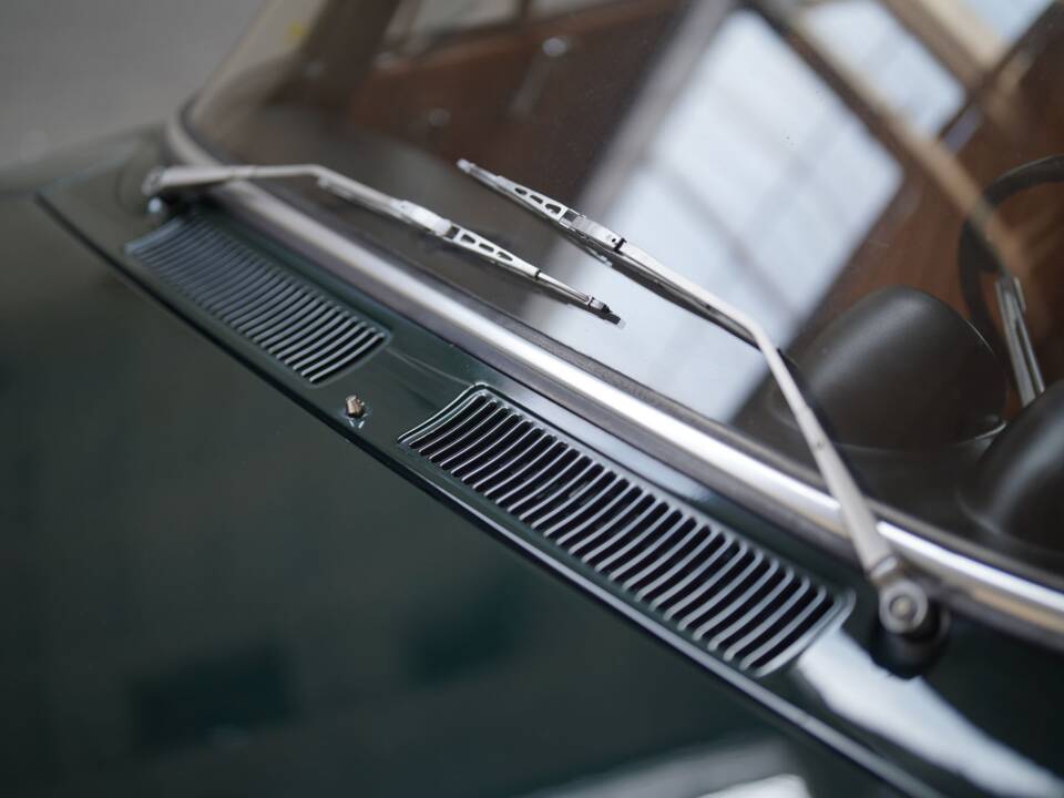 Image 59/83 of Alfa Romeo 1750 Berlina (1970)