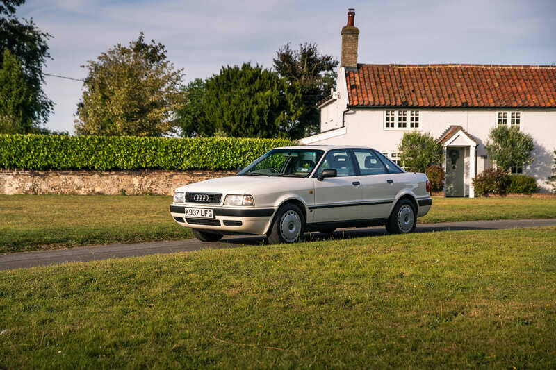 Bild 23/50 von Audi 80 - 2.0 E (1993)