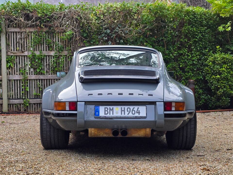 Image 53/100 of Porsche 911 Carrera 2 (1989)