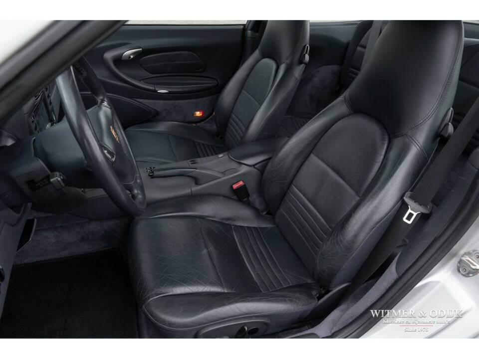 Immagine 6/12 di Porsche 911 Carrera 4 (1999)