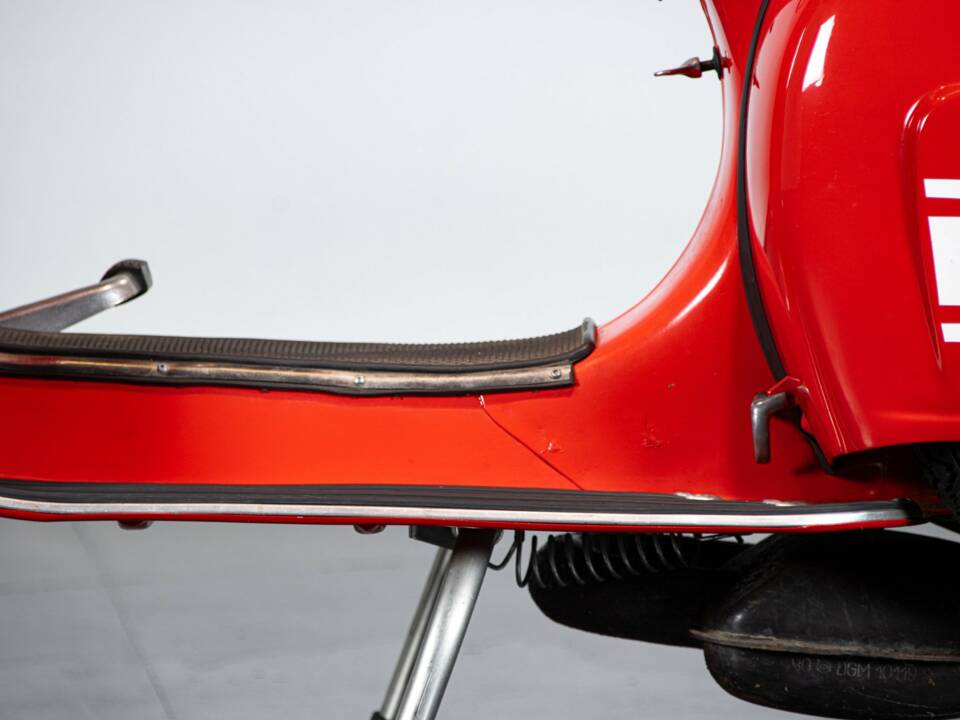 Image 24/50 of Piaggio DUMMY (1975)