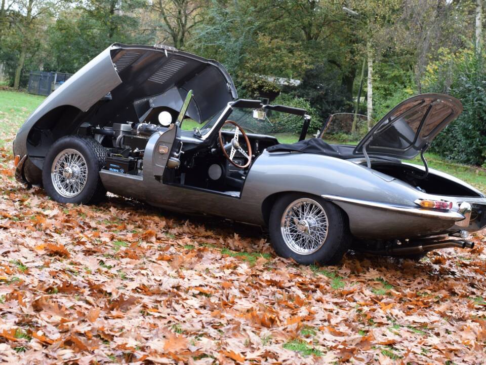 Imagen 30/30 de Jaguar E-Type 4.2 (1966)