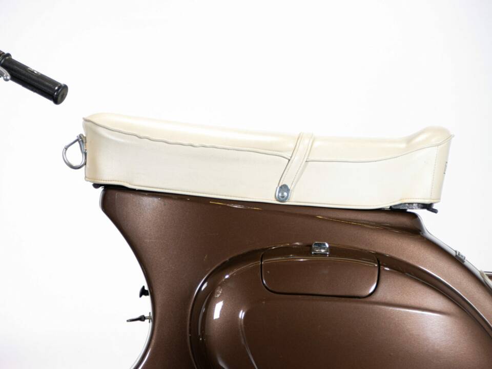 Immagine 18/50 di Piaggio Vespa 125 Primavera (1975)