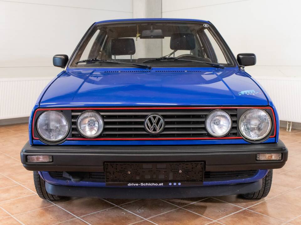 Bild 2/15 von Volkswagen Golf II 1.6 (1990)