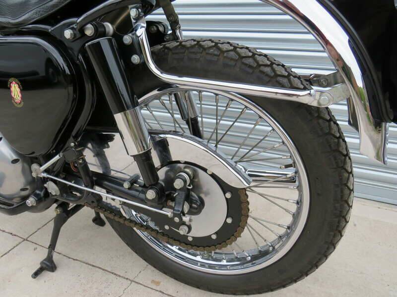 Image 39/45 of BSA DB 32 Gold Star (1959)