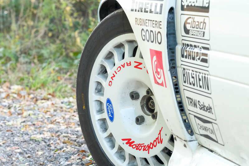 Bild 46/50 von Ford Escort RS Cosworth (1997)