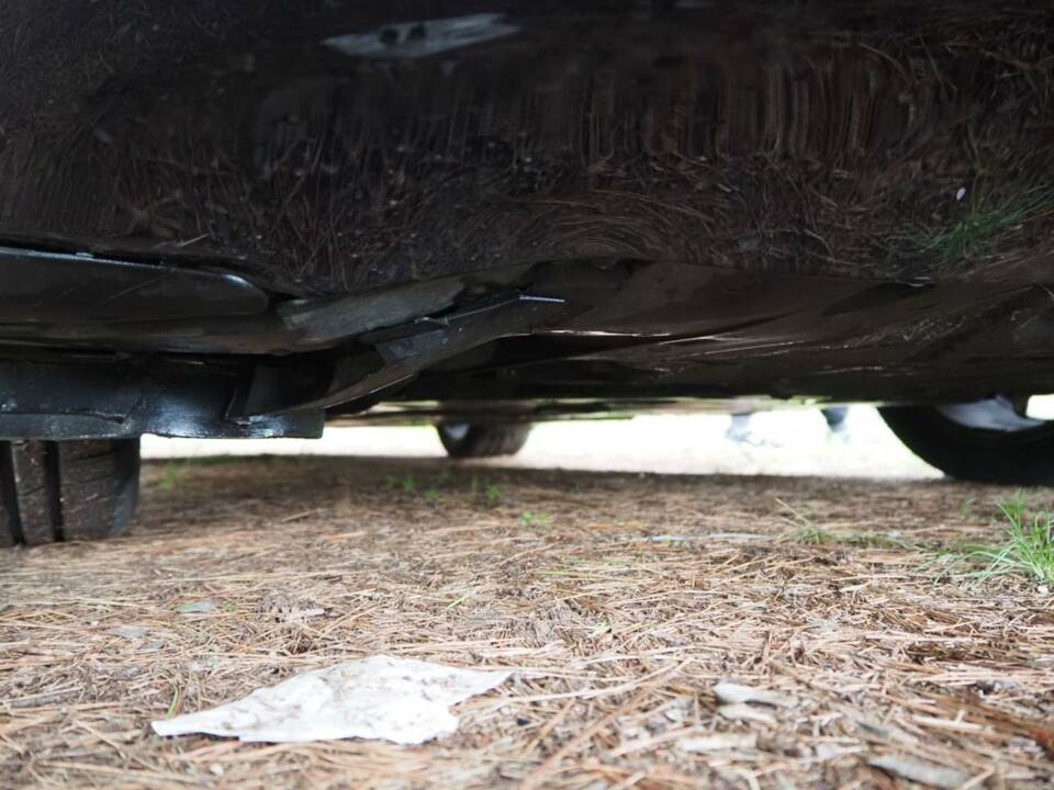 Image 34/43 of Porsche 911 Carrera (1999)