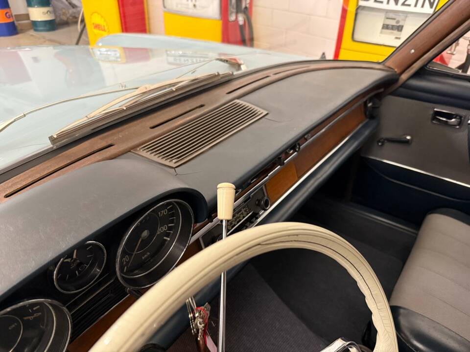 Image 20/20 of Mercedes-Benz 250 SE (1967)