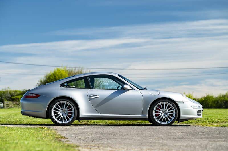 Afbeelding 5/50 van Porsche 911 Carrera 4S (2006)