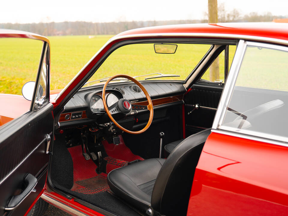 Image 29/58 de FIAT 850 Sport Coupe (1970)