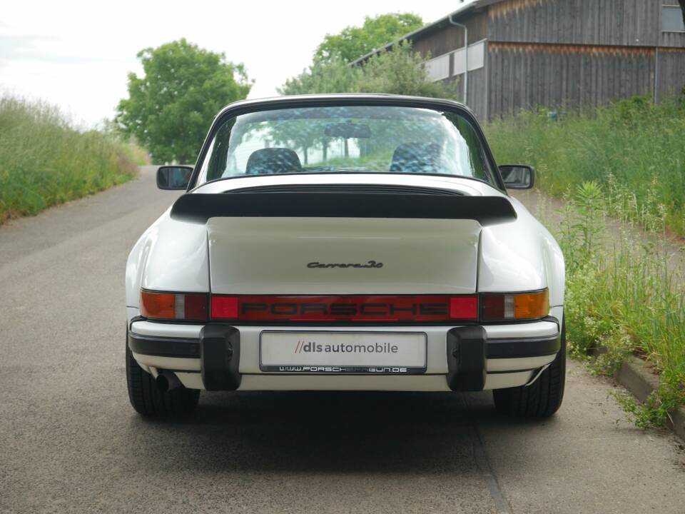 Image 6/25 of Porsche 911 Carrera 3.0 (1976)