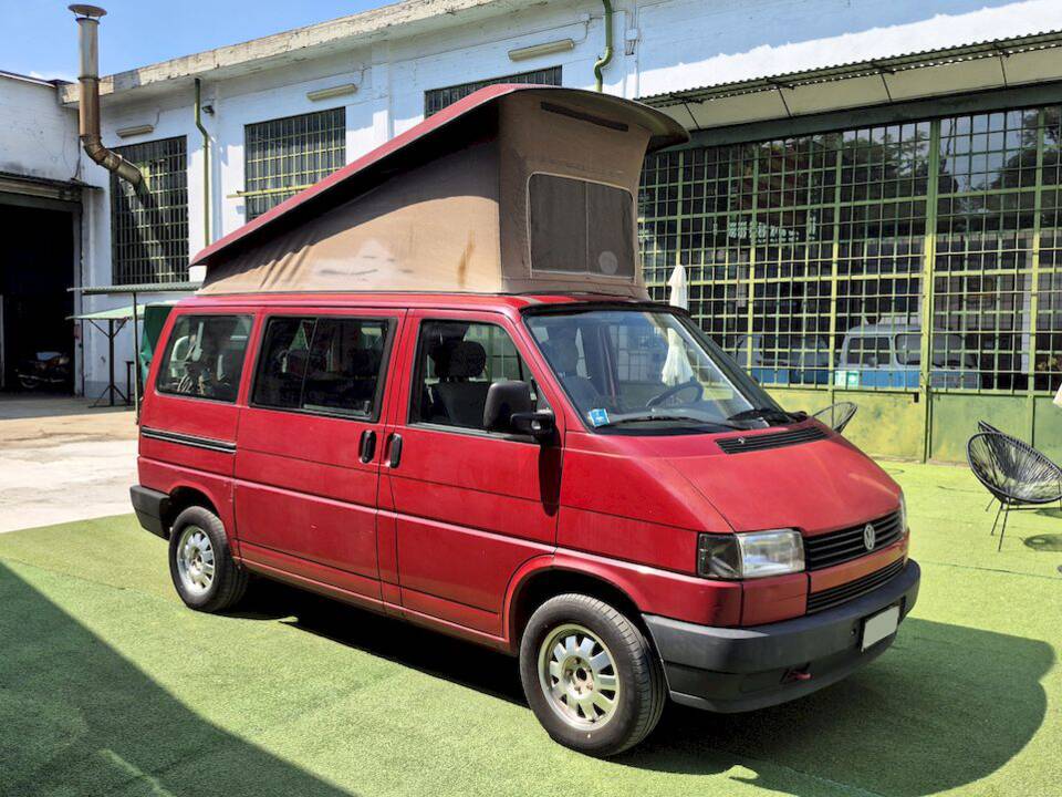 Bild 9/71 von Volkswagen T4 California 2.4 D (1994)