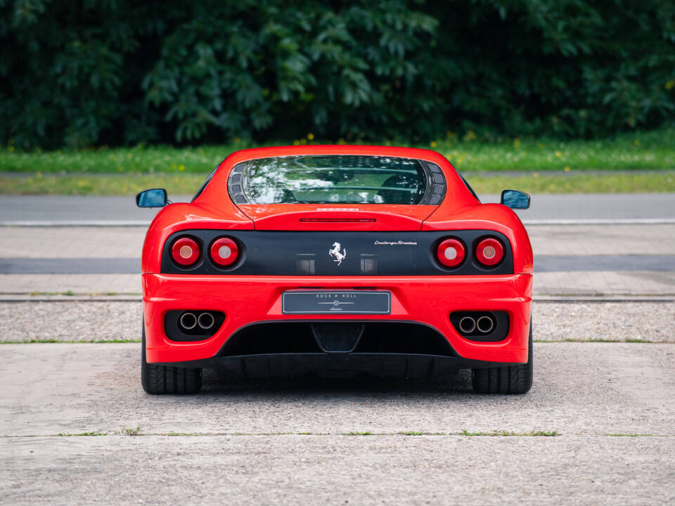 Image 8/29 of Ferrari 360 Challenge Stradale (2004)