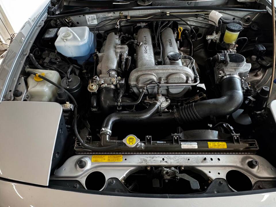 Image 13/18 of Mazda MX-5 1.6 (1992)
