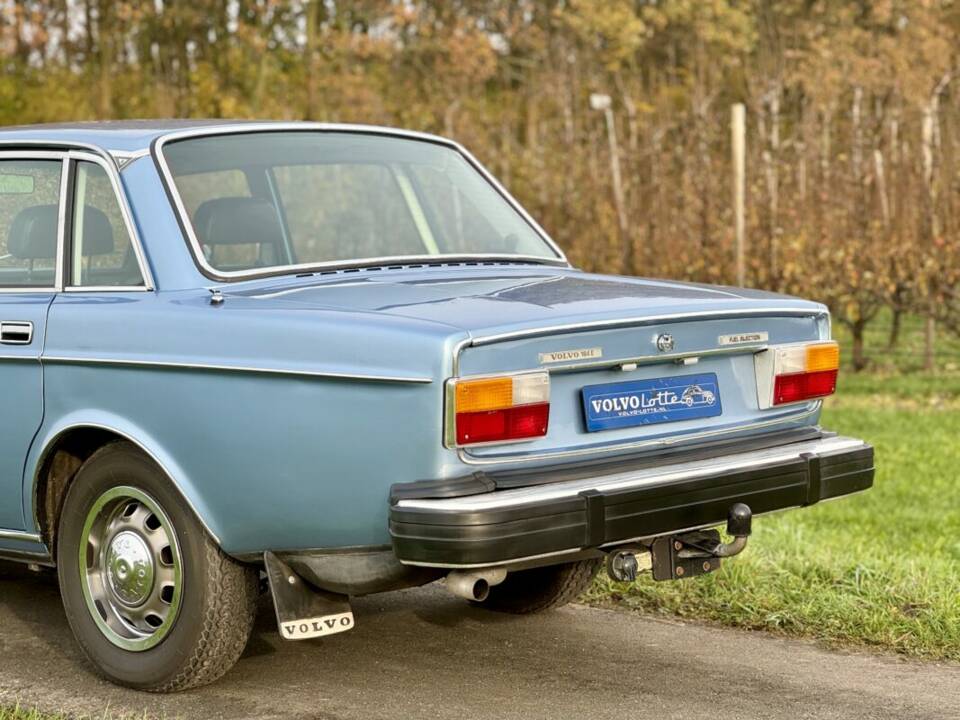 Image 18/35 of Volvo 164 E (1974)