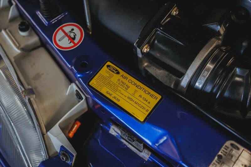 Image 33/50 of Ford Escort RS Cosworth (1996)